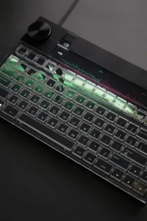 Mechanical vs. Digital: Choosing the Right Keyboard With Display
